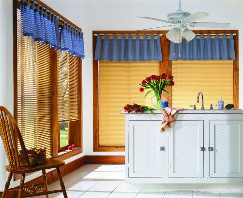 Get the best price in Horizontal Blinds and Window Covering. We deal in all Light Control Affordable Blinds. Check out our unique and stylish range. Express Delivery

Source: https://www.simplyblinds.co/horizontal-blinds/